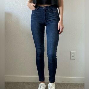 Joes jeans. FLAWLESS The Charlie: high rise skinny ankle. Size 24.